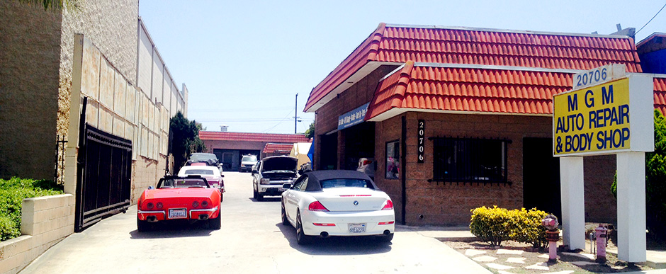 The MGM Auto Repair & Body Shop building and driveway at 20706 Earl St, Torrance, CA